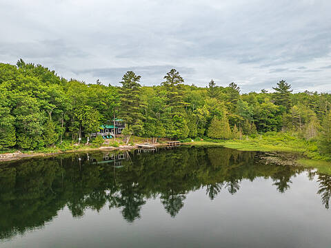 1019 Tooke Lake Road N, Baysville