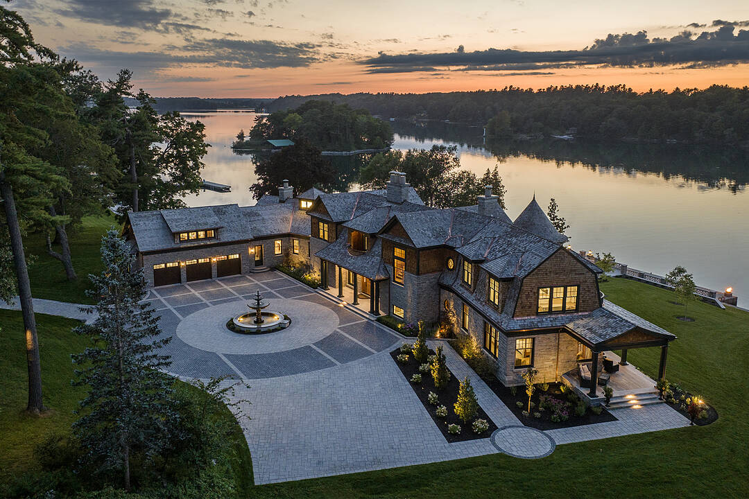 967, 985 & 995 North Shore Road, Howe Island, 1000 Islands, Ontario