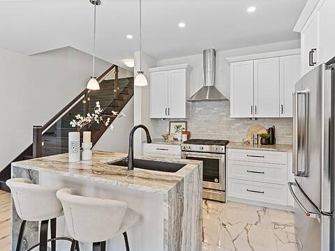 675 Victoria Rd N #9, Guelph