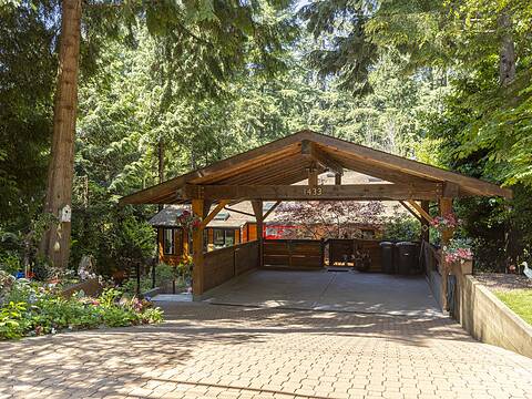 1433 Riverside Drive, North Vancouver