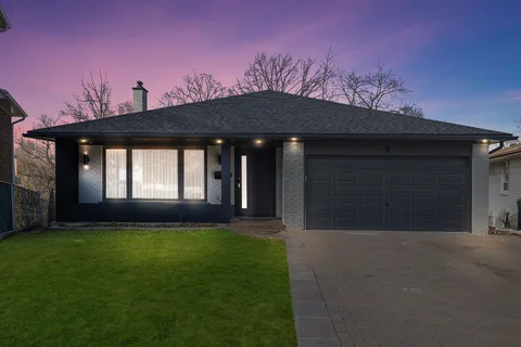 11 Sherin Crt, Toronto