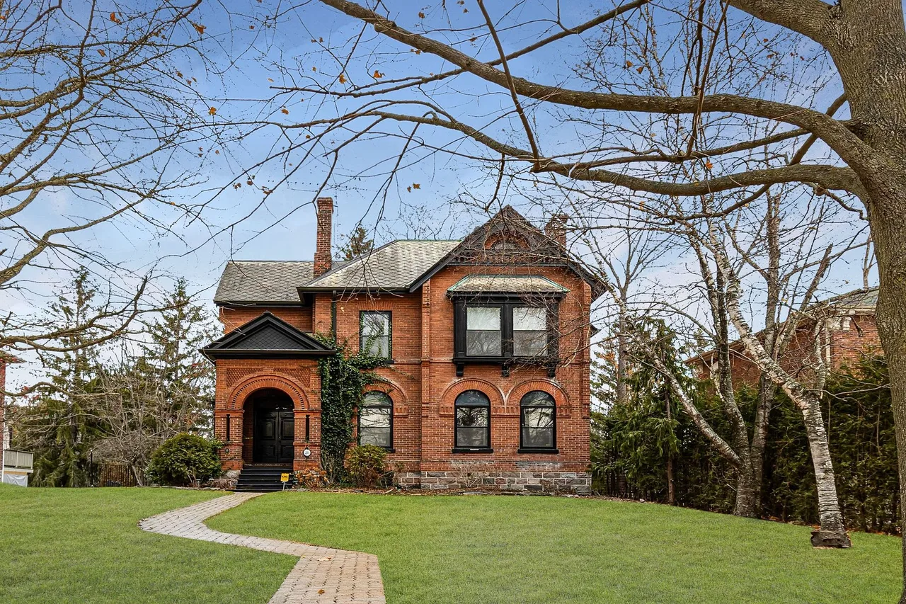 28 Bedford St, Port Hope, Ontario