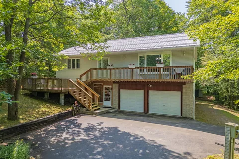 1002 Shady Lane, Gravenhurst