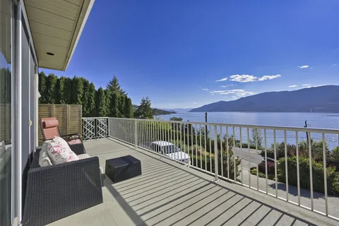 12975 Pixton Road, Lake Country