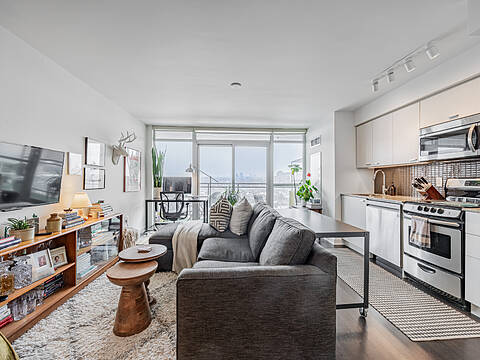 78 Tecumseth St #1111, Toronto