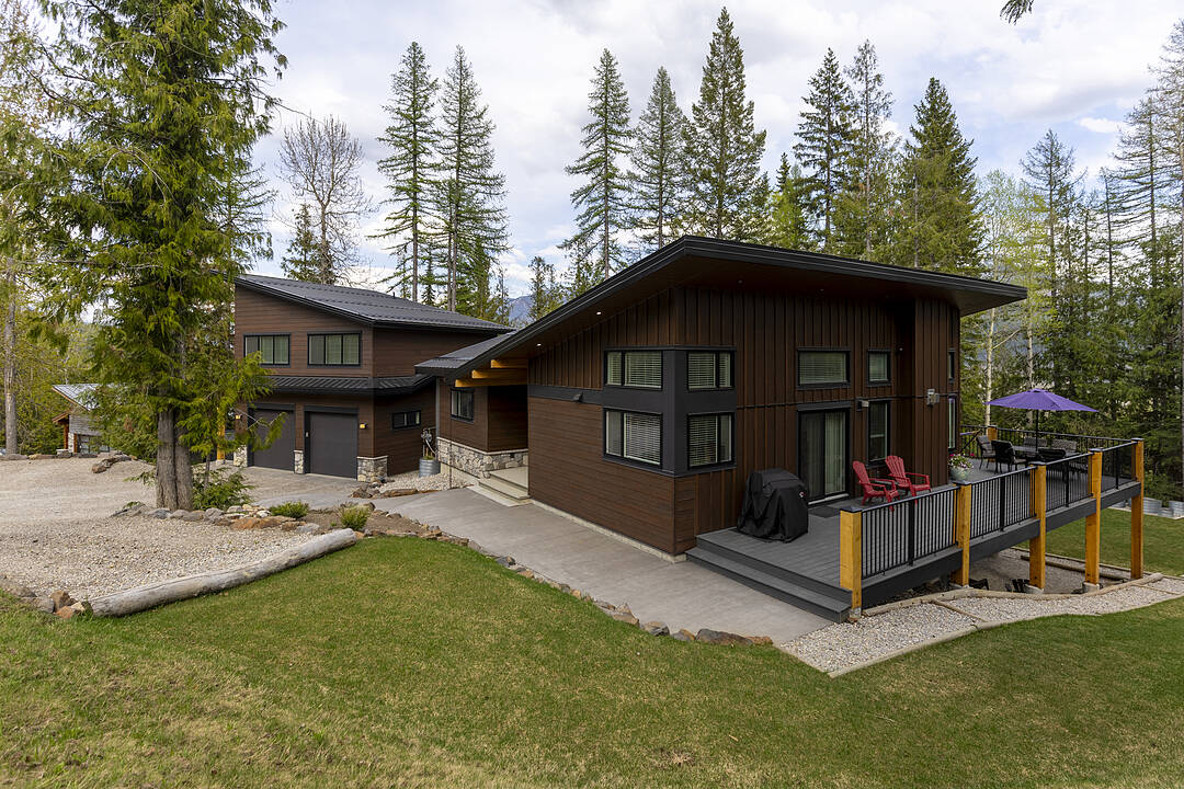 9 Lodge Trail Lane, Fernie, British Columbia