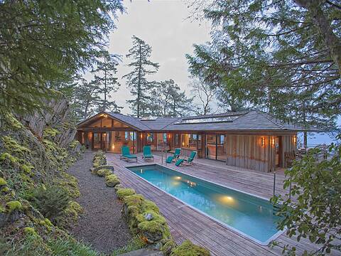284 Holmes Road, Salt Spring