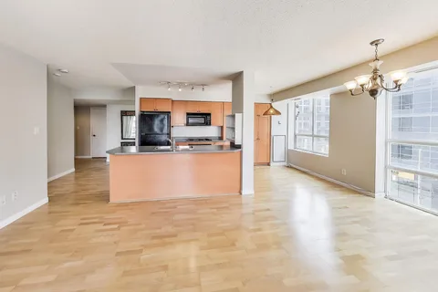 1000 King St W #417, Toronto