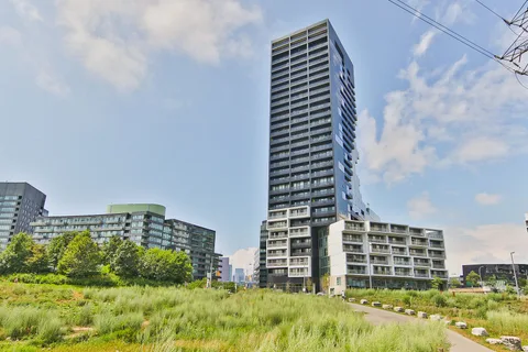 170 Bayview Ave #820, Toronto