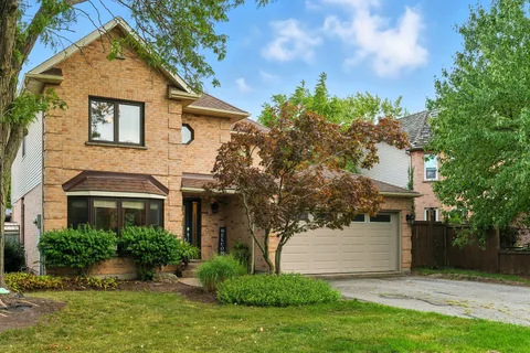 32 Sterling St, St. Catharines