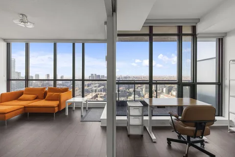 8 Charlotte St #3007, Toronto