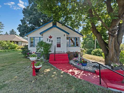 730 9 Avenue NE, Salmon Arm