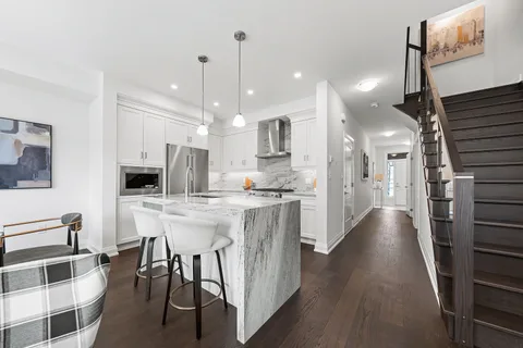 675 Victoria Road N #23, Guelph
