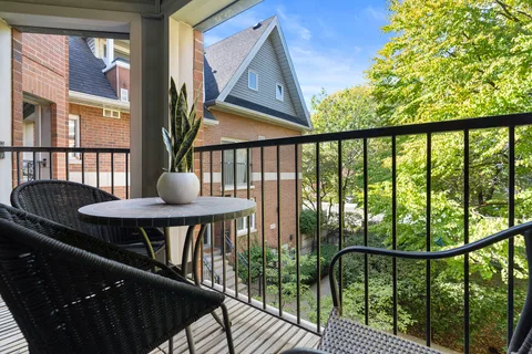 217 St. George St #6, Toronto