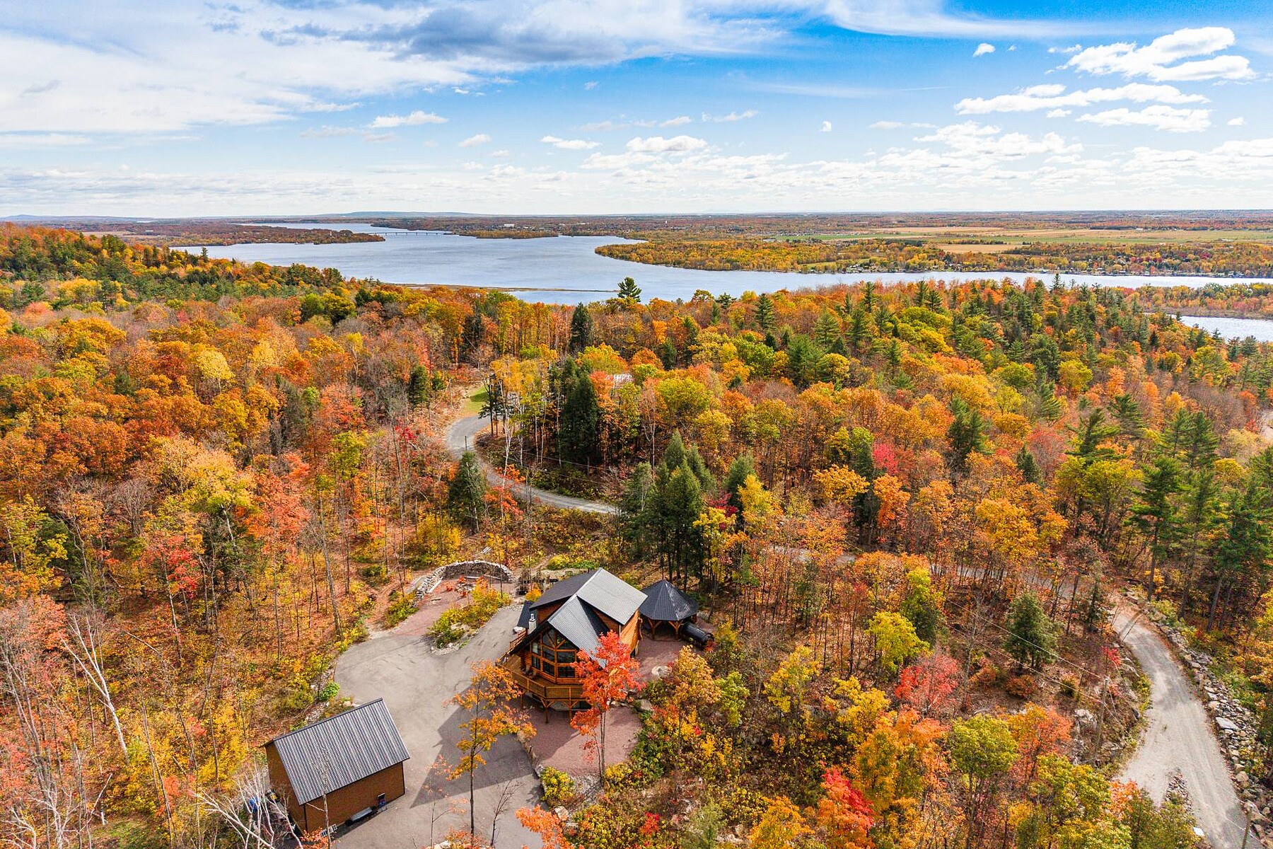 359 Chemin Kilmar, Grenville-sur-la-Rouge