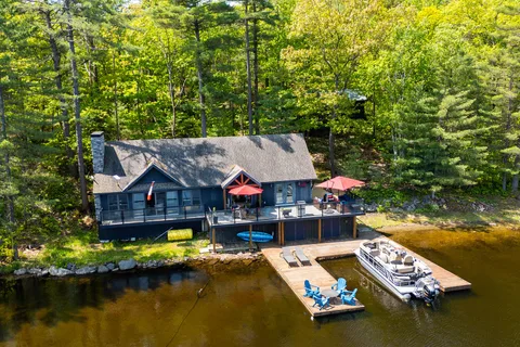 6394 Go Home Lake Shore, Georgian Bay