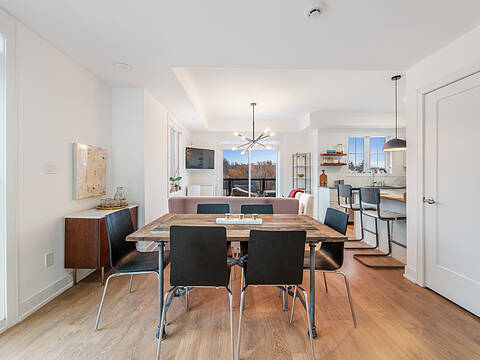 199 Pine Grove Rd #304, Vaughan