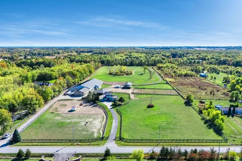 4965 4th Concession, Kingsville