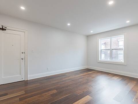820 St. Clair Ave W #3, Toronto