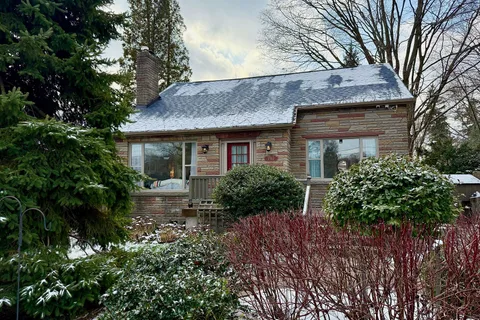 740 Clarkson Rd S, Mississauga