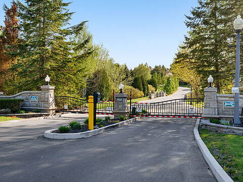 463 Crossing Bridge Pl, Aurora