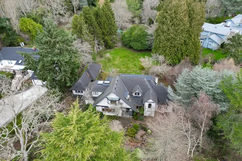 2930 Sea View Road, Saanich