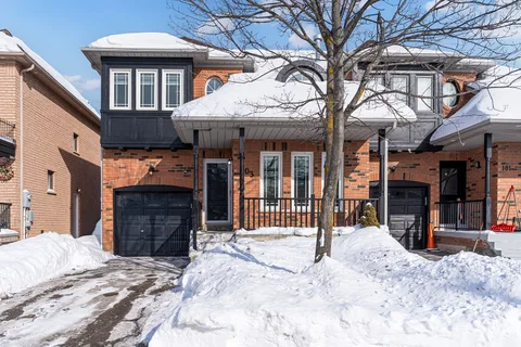 103 Giraffe Ave, Brampton