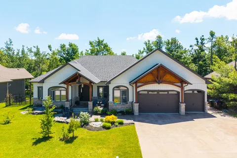 7 Ridgewood Crt, Oro-Medonte