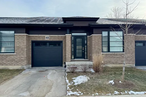 550 Grey St #48, Brantford
