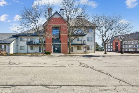 1450 Glen Abbey Gate #434, Oakville