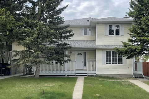 3103 39 Street SW, Calgary