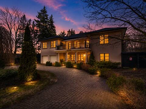55 Pine Ridge Dr, Toronto
