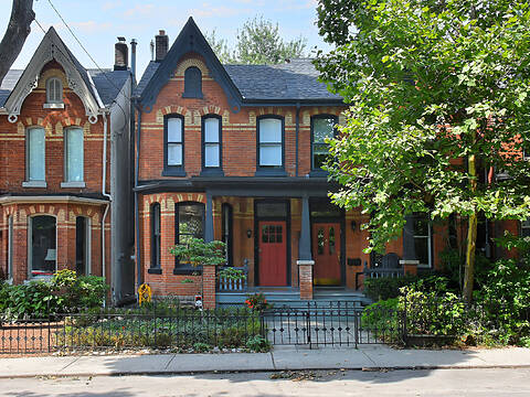 422 Sackville St, Toronto