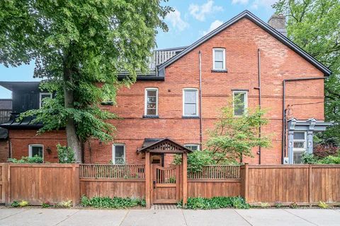 225 Major St #3, Toronto