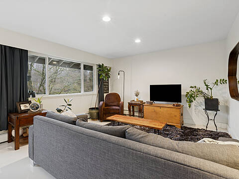 402 555 W 28th Street, North Vancouver