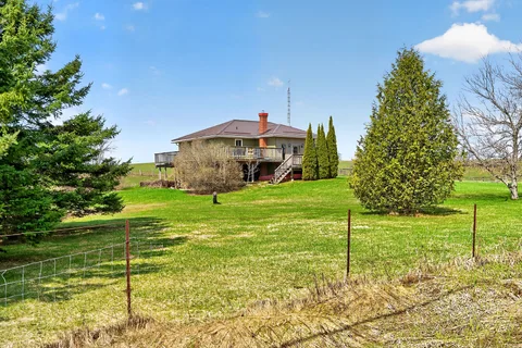 327 Vansickle Rd, Havelock-Belmont-Methuen