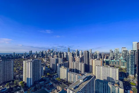 585 Bloor St E #4022, Toronto