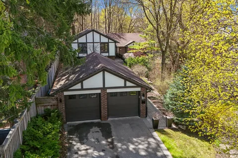 4 Walford Rd, Toronto