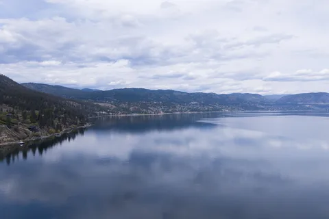 7260 Highway 97 S, Peachland