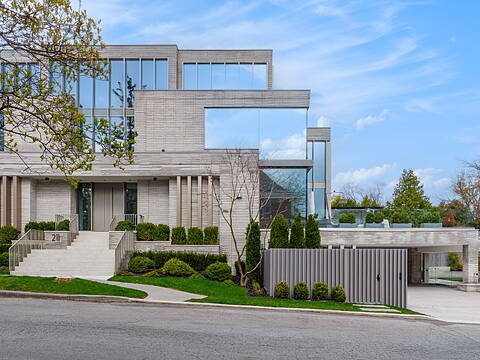 211 Dunvegan Rd, Toronto