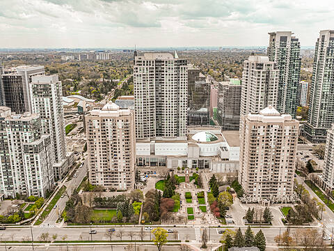 8 Hillcrest Ave #2615, Toronto