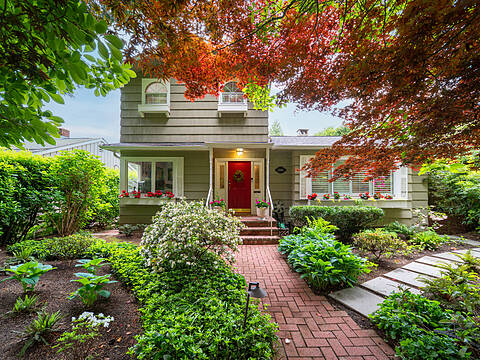 1030 Mathers Avenue, West Vancouver