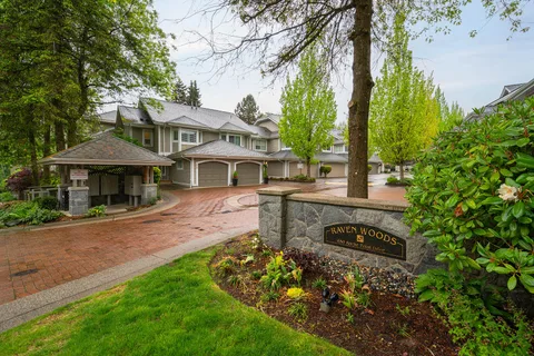 650 Roche Point Drive #25, North Vancouver