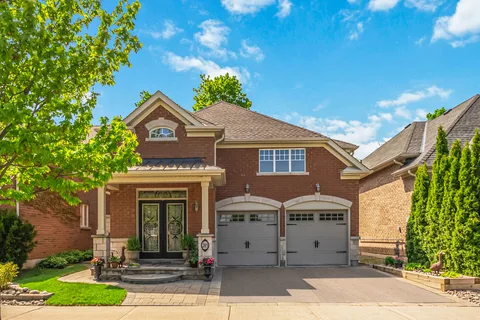 205 Sandale Rd, Whitchurch-Stouffville