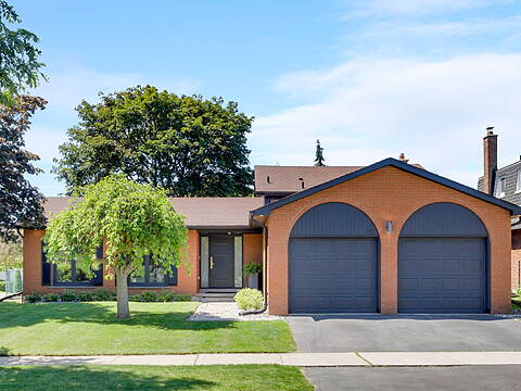 312 Pinegrove Rd, Oakville