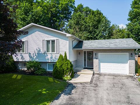 26 Middle Ave, Meaford