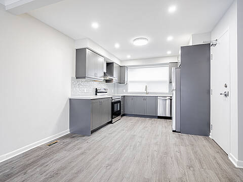 72 Winston Park Blvd #Main, Toronto