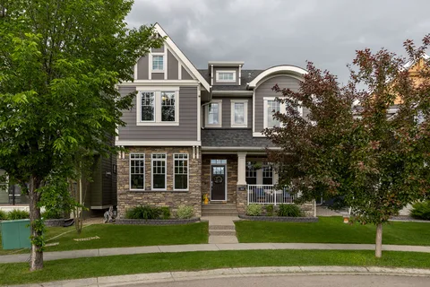 46 Cooperstown Court SW, Airdrie