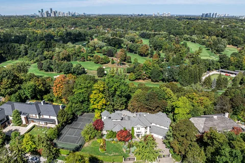 340 Riverview Dr, Toronto