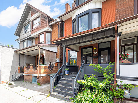 1213 College St, Toronto